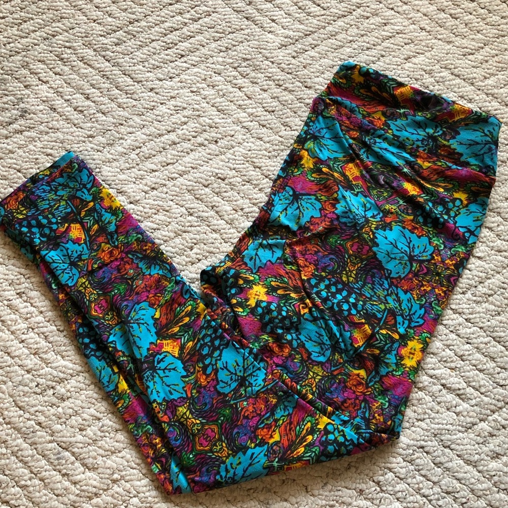 TC Lularoe leggings!!
